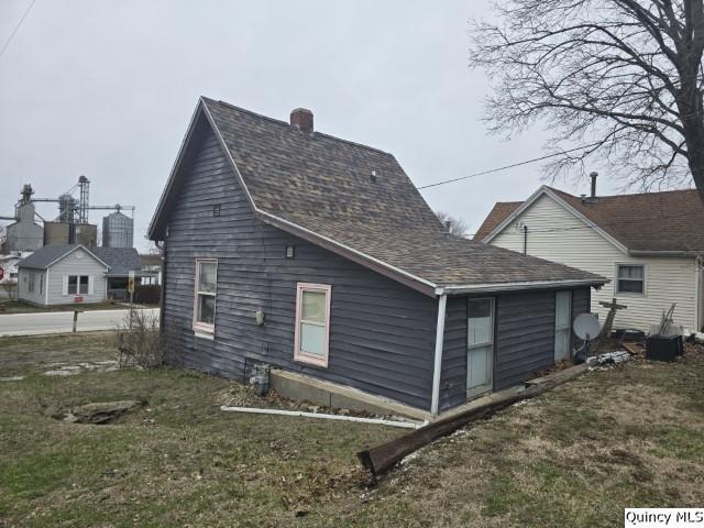 398 W 3rd
