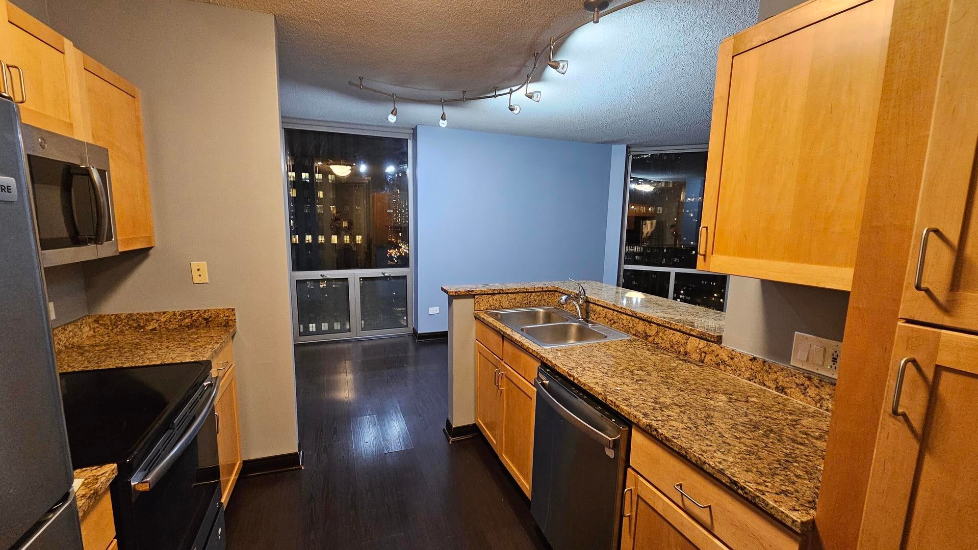 222 N Columbus Drive 3102