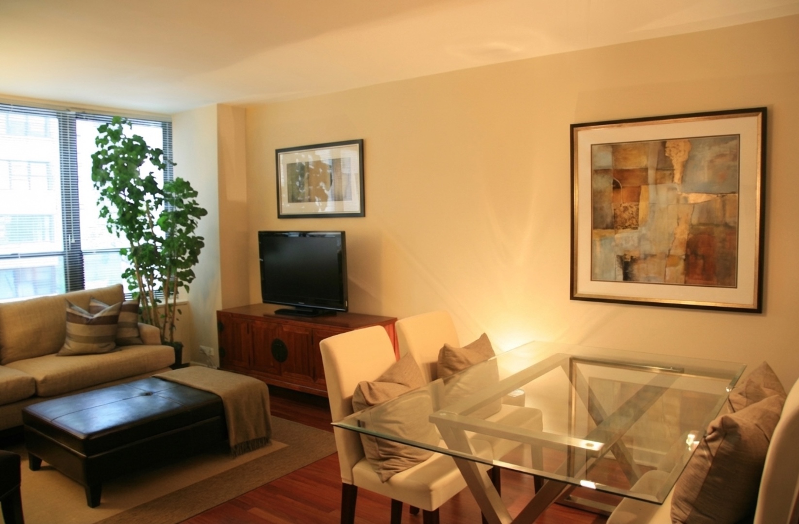 222 E Pearson Street 503