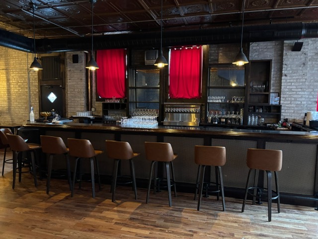 2759 W Augusta Boulevard