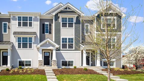 2267 Glacier Street Mundelein IL 60060