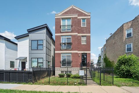 2826 W Harrison Street 1 Chicago IL 60612