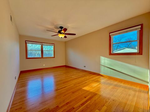 Tiny photo for 1403 S Birch Drive, Mount Prospect, IL 60056 (MLS # 12599444)