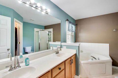 Tiny photo for Lakewood, IL 60014 (MLS # 12503699)