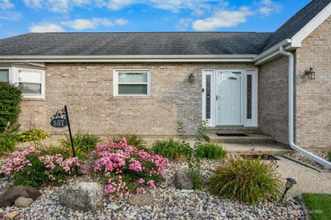 Tiny photo for 537 Erma Drive, Lake Holiday, IL 60552 (MLS # 12744717)