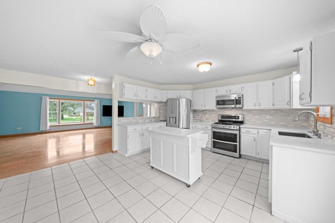Tiny photo for 537 Erma Drive, Lake Holiday, IL 60552 (MLS # 12744717)