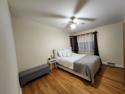 Tiny photo for 7638 Knox Avenue, Skokie, IL 60076 (MLS # 12491532)