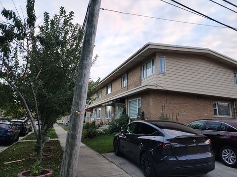 Tiny photo for 7638 Knox Avenue, Skokie, IL 60076 (MLS # 12491532)