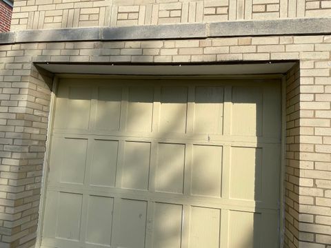 Tiny photo for 6131 N Leader Avenue, Chicago, IL 60646 (MLS # 12162056)