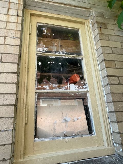 Tiny photo for 6131 N Leader Avenue, Chicago, IL 60646 (MLS # 12162056)