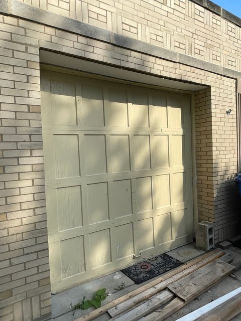 Tiny photo for 6131 N Leader Avenue, Chicago, IL 60646 (MLS # 12162056)