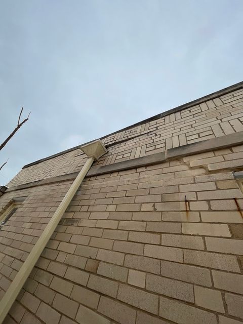 Tiny photo for 6131 N Leader Avenue, Chicago, IL 60646 (MLS # 12162056)