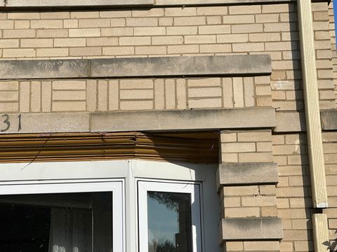 Tiny photo for 6131 N Leader Avenue, Chicago, IL 60646 (MLS # 12162056)