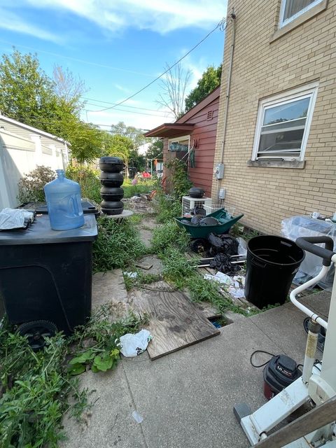 Tiny photo for 6131 N Leader Avenue, Chicago, IL 60646 (MLS # 12162056)