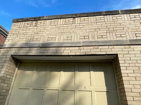 Tiny photo for 6131 N Leader Avenue, Chicago, IL 60646 (MLS # 12162056)