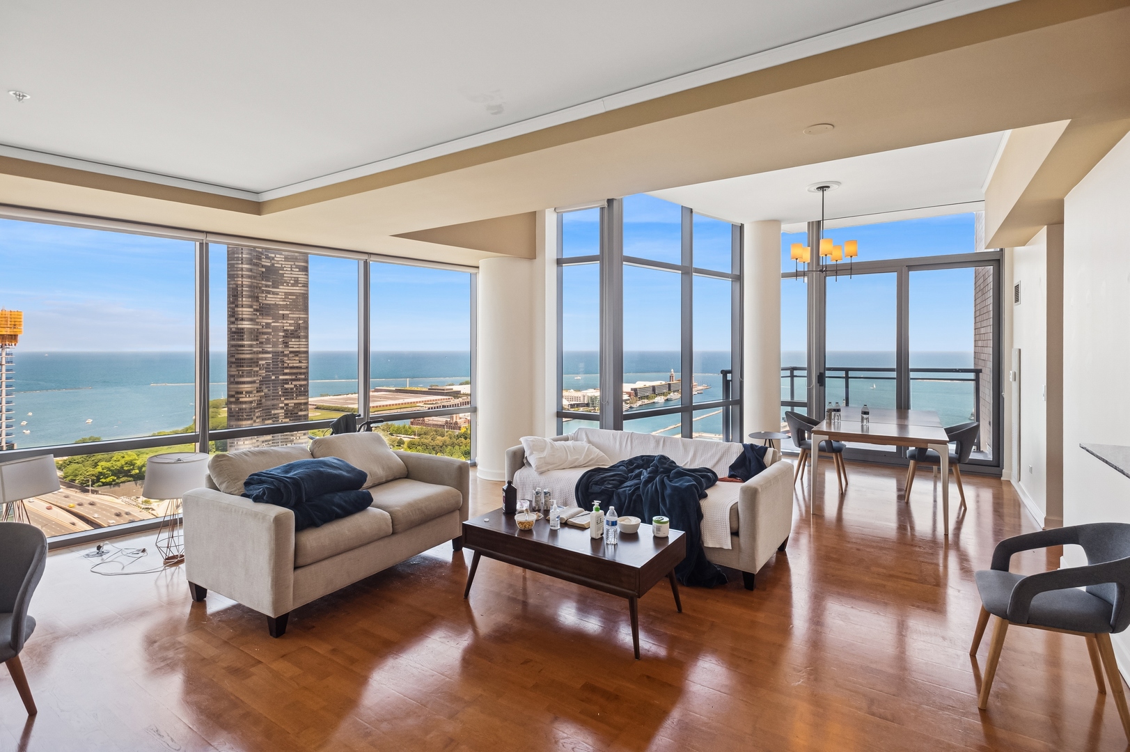 450 E Waterside Drive 2902