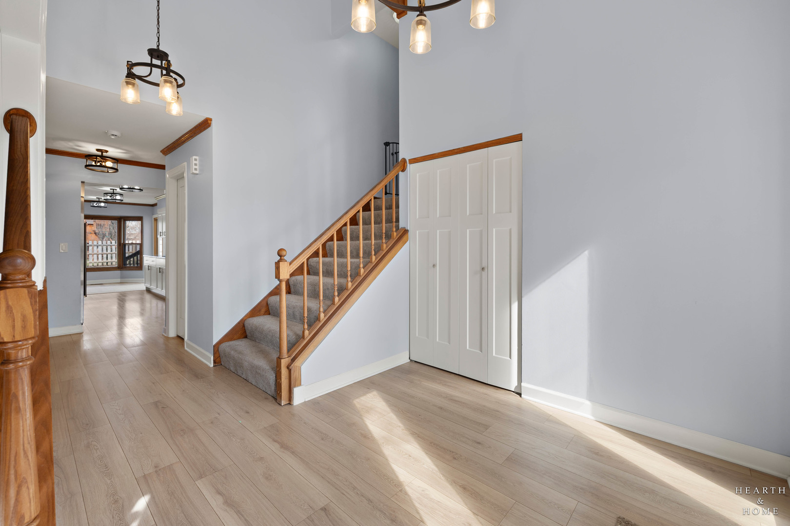 1343 Knollwood Circle