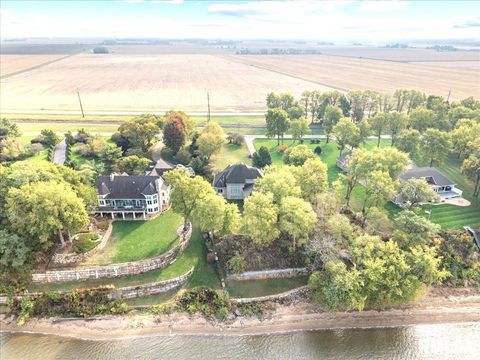 Tiny photo for 16808 RIVER Road N, Cordova, IL 61242 (MLS # QC4268557)