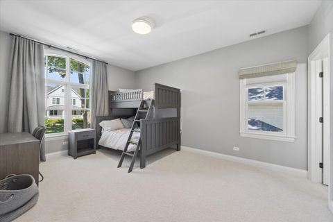 Tiny photo for 7 S Quincy Street, Hinsdale, IL 60521 (MLS # 12649045)