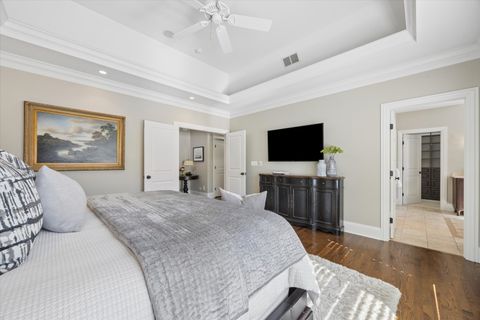 Tiny photo for 7 S Quincy Street, Hinsdale, IL 60521 (MLS # 12649045)