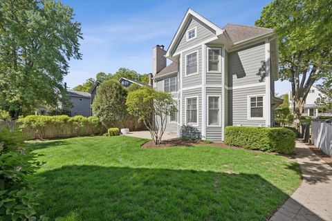 Tiny photo for 7 S Quincy Street, Hinsdale, IL 60521 (MLS # 12649045)