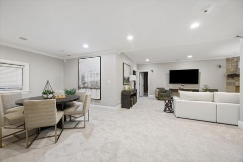 Tiny photo for 7 S Quincy Street, Hinsdale, IL 60521 (MLS # 12649045)