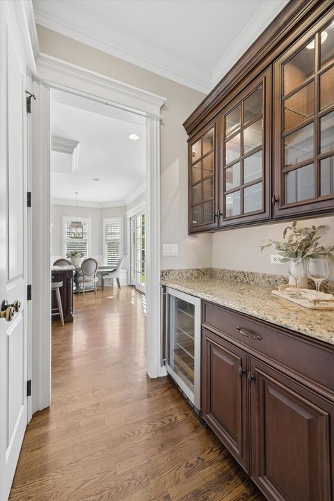 Tiny photo for 7 S Quincy Street, Hinsdale, IL 60521 (MLS # 12649045)