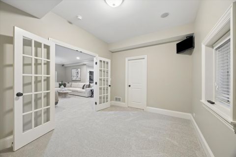 Tiny photo for 7 S Quincy Street, Hinsdale, IL 60521 (MLS # 12649045)