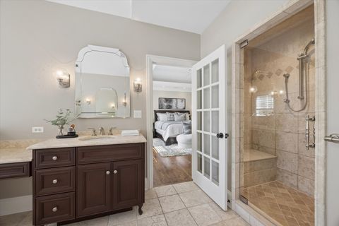 Tiny photo for 7 S Quincy Street, Hinsdale, IL 60521 (MLS # 12649045)