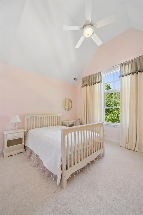 Tiny photo for 7 S Quincy Street, Hinsdale, IL 60521 (MLS # 12649045)