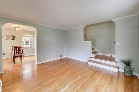 Tiny photo for 7805 W Farragut Avenue, Chicago, IL 60656 (MLS # 12487335)