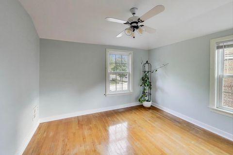 Tiny photo for 7805 W Farragut Avenue, Chicago, IL 60656 (MLS # 12487335)