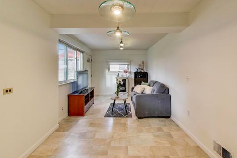 Tiny photo for 7805 W Farragut Avenue, Chicago, IL 60656 (MLS # 12487335)