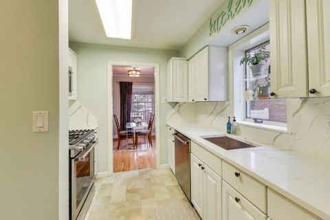 Tiny photo for 7805 W Farragut Avenue, Chicago, IL 60656 (MLS # 12487335)