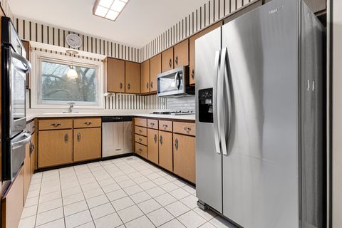 Tiny photo for 197 Smethwick Road, Elk Grove Village, IL 60007 (MLS # 12544556)