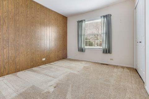 Tiny photo for 197 Smethwick Road, Elk Grove Village, IL 60007 (MLS # 12544556)