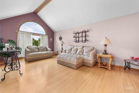 Tiny photo for 1227 W Surrey Lane, Addison, IL 60101 (MLS # 12424076)