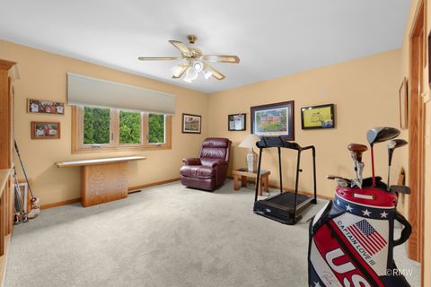 Tiny photo for 1227 W Surrey Lane, Addison, IL 60101 (MLS # 12424076)