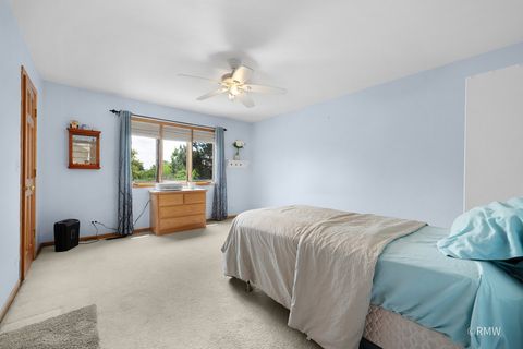 Tiny photo for 1227 W Surrey Lane, Addison, IL 60101 (MLS # 12424076)