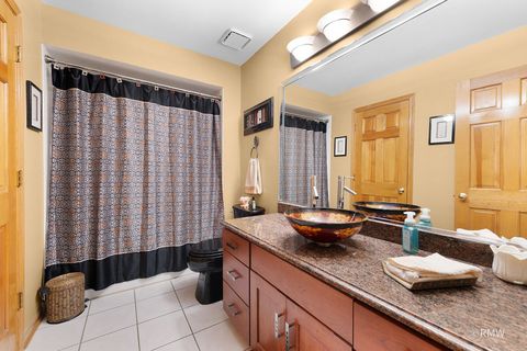 Tiny photo for 1227 W Surrey Lane, Addison, IL 60101 (MLS # 12424076)