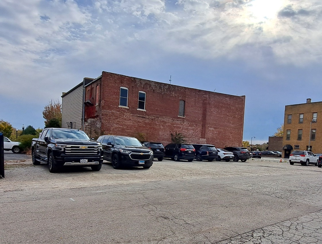 112 W Madison Street