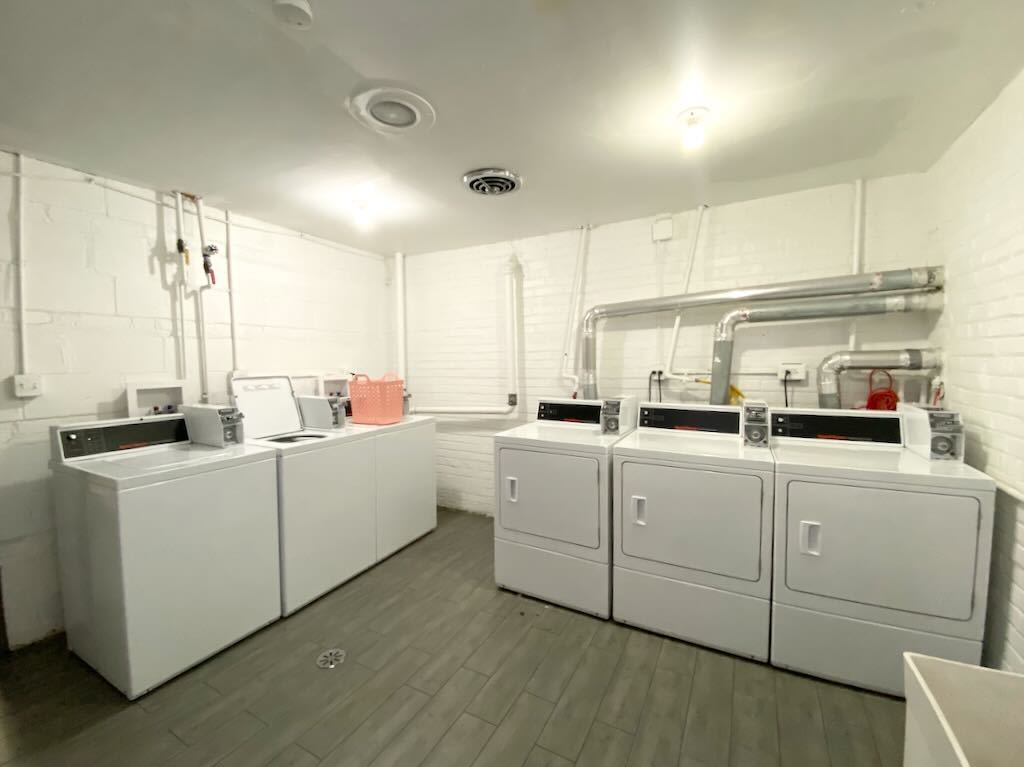 1040 W HOLLYWOOD Avenue 524