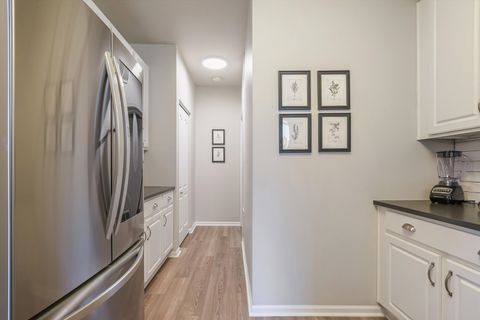 Tiny photo for 2562 GOLF RIDGE Circle #2562, Naperville, IL 60563 (MLS # 12485551)