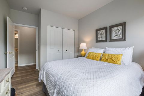 Tiny photo for 2562 GOLF RIDGE Circle #2562, Naperville, IL 60563 (MLS # 12485551)