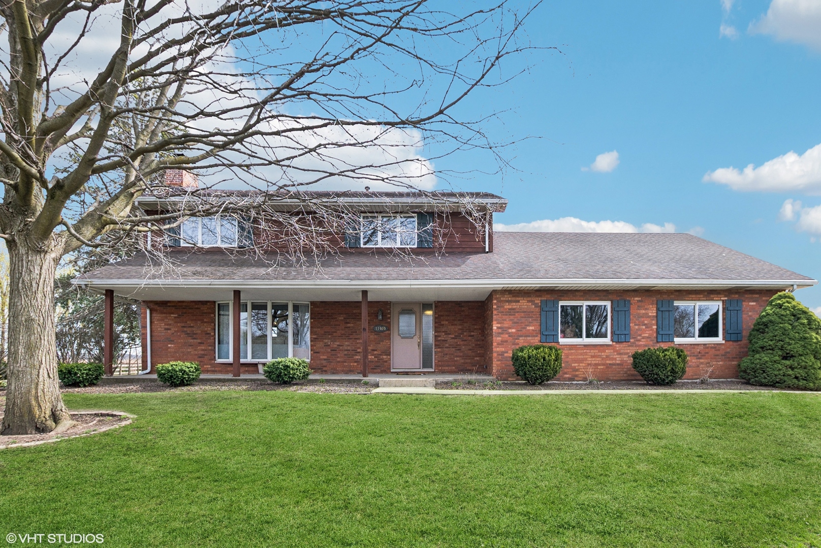17409 CEDAR Court