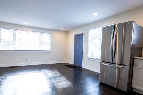 Tiny photo for 10005 S Calhoun Avenue, Chicago, IL 60617 (MLS # 12560305)