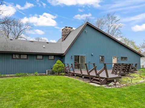 Tiny photo for 1033 Blackburn Street, Gurnee, IL 60031 (MLS # 12615393)