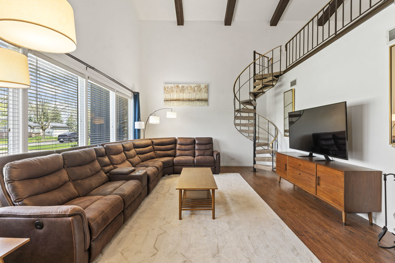 1033 Blackburn Street