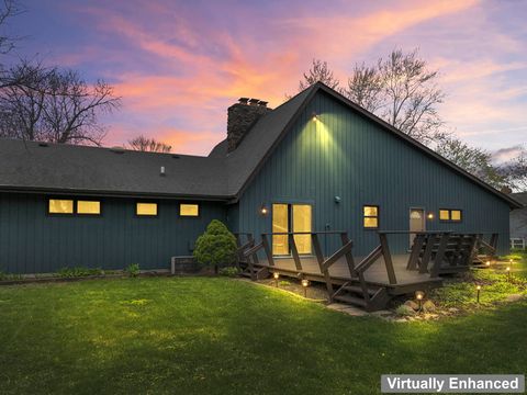 Tiny photo for 1033 Blackburn Street, Gurnee, IL 60031 (MLS # 12615393)