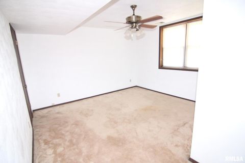 Tiny photo for 5 E TIMBERLINE Drive, Blue Grass, IA 52726 (MLS # QC4267618)